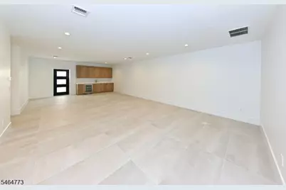119 Arnot Pl, Paramus, NJ 07652 - Photo 24