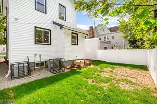 57 Glenwood Ave, Orange, NJ 07050 - Photo 24