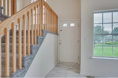 99 Castle Pointe Blvd, Piscataway Township, NJ 08854 - Photo 4