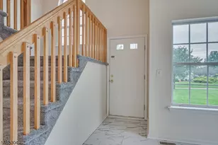 99 Castle Pointe Blvd, Piscataway Township, NJ 08854 - Photo 4
