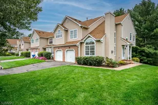 99 Castle Pointe Blvd, Piscataway Township, NJ 08854 - Photo 2