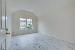 99 Castle Pointe Blvd, Piscataway Township, NJ 08854 - Photo 28