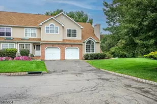 99 Castle Pointe Blvd, Piscataway Township, NJ 08854 - Photo 1