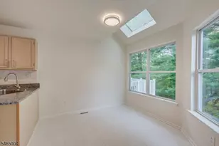 99 Castle Pointe Blvd, Piscataway Township, NJ 08854 - Photo 12