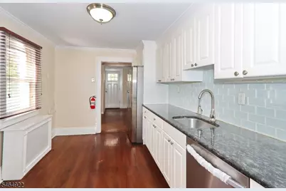 290 Essex St #1, Millburn, NJ 07041 - Photo 6