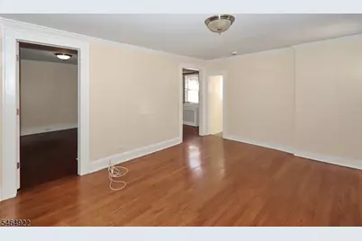 290 Essex St #1, Millburn, NJ 07041 - Photo 12