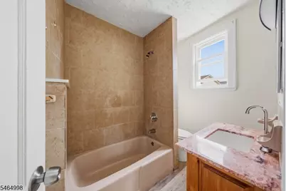 6 Oswald Pl, Union Township, NJ 07088 - Photo 6