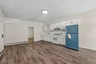 6 Oswald Pl, Union Township, NJ 07088 - Photo 8