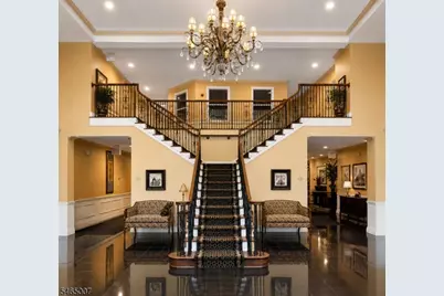80-107 Ridgewood Rd #107, Washington Township, NJ 07676 - Photo 2