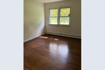 7 Valley View Rd, Chester, NJ 07930 - Photo 6