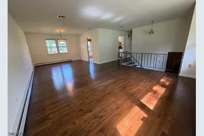 7 Valley View Rd, Chester, NJ 07930 - Photo 4