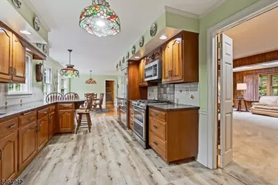 84 Fox Hollow Rd, Sparta Township, NJ 07871 - Photo 8