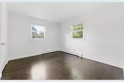 50 Hunters Ln, Sparta Township, NJ 07871 - Photo 22