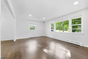 50 Hunters Ln, Sparta Township, NJ 07871 - Photo 8