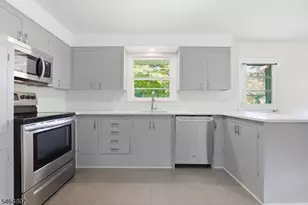 50 Hunters Ln, Sparta Township, NJ 07871 - Photo 16