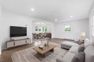 50 Hunters Ln, Sparta Township, NJ 07871 - Photo 2