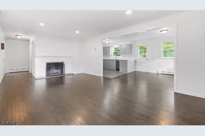 50 Hunters Ln, Sparta Township, NJ 07871 - Photo 4