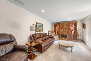 95 Eyland Ave, Roxbury Township, NJ 07876 - Photo 4