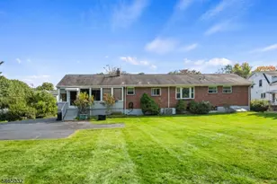 95 Eyland Ave, Roxbury Township, NJ 07876 - Photo 18