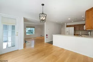 203 Riveredge Dr, Chatham Township, NJ 07928 - Photo 10