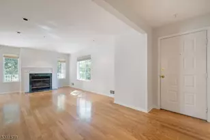 203 Riveredge Dr, Chatham Township, NJ 07928 - Photo 4