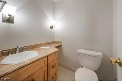 203 Riveredge Dr, Chatham Township, NJ 07928 - Photo 14
