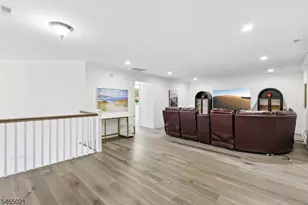 14 Monmouth Rd, Warren Township, NJ 07059 - Photo 22