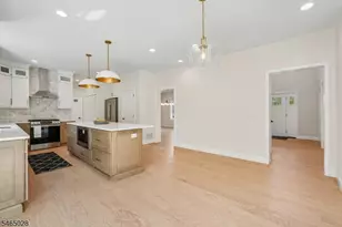 107 Beaver Run Rd, Hardyston Township, NJ 07419 - Photo 10