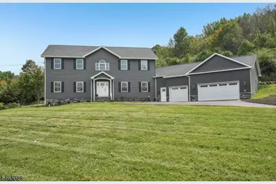 107 Beaver Run Rd, Hardyston Township, NJ 07419 - Photo 2