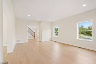 107 Beaver Run Rd, Hardyston Township, NJ 07419 - Photo 6
