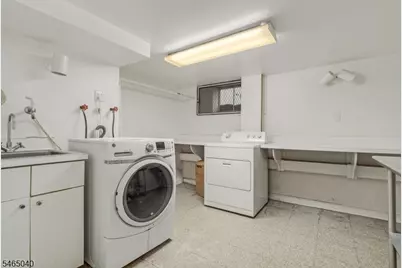 123 N Wyoming Ave, South Orange, NJ 07079 - Photo 32