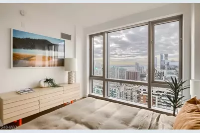 75 Park Ln S #3605, Jersey City, NJ 07310 - Photo 2