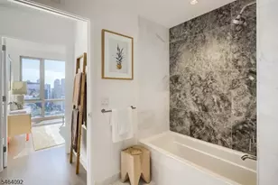 75 Park Ln S, Jersey City, NJ 07310 - Photo 6