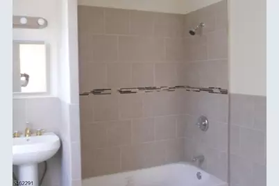 148 Milford Ave, Newark, NJ 07108 - Photo 4