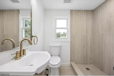 52 Huemmer Ter, Clifton, NJ 07013 - Photo 20