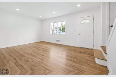 52 Huemmer Ter, Clifton, NJ 07013 - Photo 4