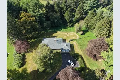 9 Brantwood Estates, Mansfield Township, NJ 07840 - Photo 4