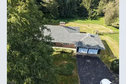 9 Brantwood Estates, Mansfield Township, NJ 07840 - Photo 2