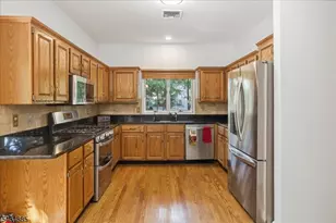30 Carriage House Rd, Sparta Township, NJ 07871 - Photo 8