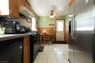 3 6th Ave, Wanaque, NJ 07420 - Photo 12