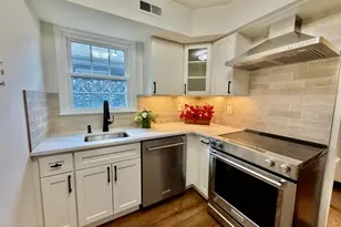139 Countryside Dr, Bernards Township, NJ 07920 - Photo 2