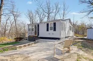 10 Berton Rd, Boonton Township, NJ 07005 - Photo 18