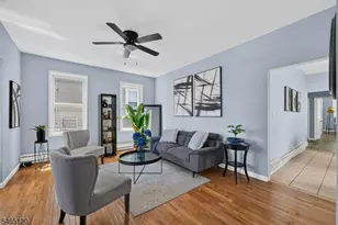 17 Wolcott Terrace, Newark, NJ 07112 - Photo 2