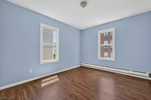 17 Wolcott Terrace, Newark, NJ 07112 - Photo 14