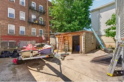 17 Wolcott Ter, Newark, NJ 07112 - Photo 18