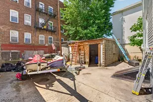 17 Wolcott Terrace, Newark, NJ 07112 - Photo 18