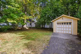 20 Undercliff Rd, Millburn, NJ 07041 - Photo 32