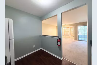 112 Lowell Ct, West Windsor Township, NJ 08540 - Photo 8