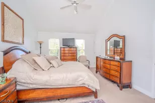 6 Fountain Dr, Franklin Township, NJ 08873 - Photo 30