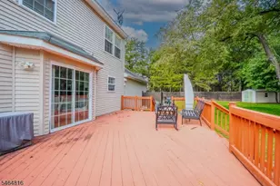 6 Fountain Dr, Franklin Township, NJ 08873 - Photo 10